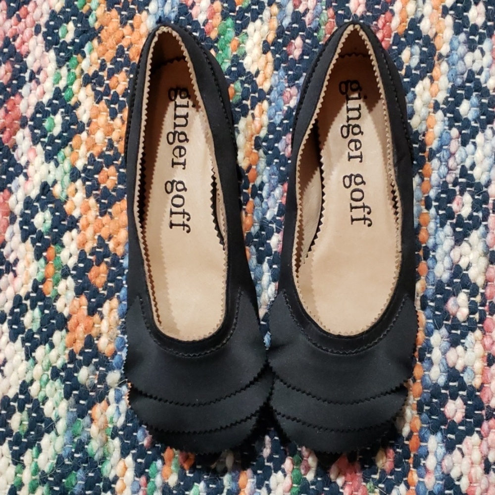 Anthropologie Ginger Goff black scalloped nylon